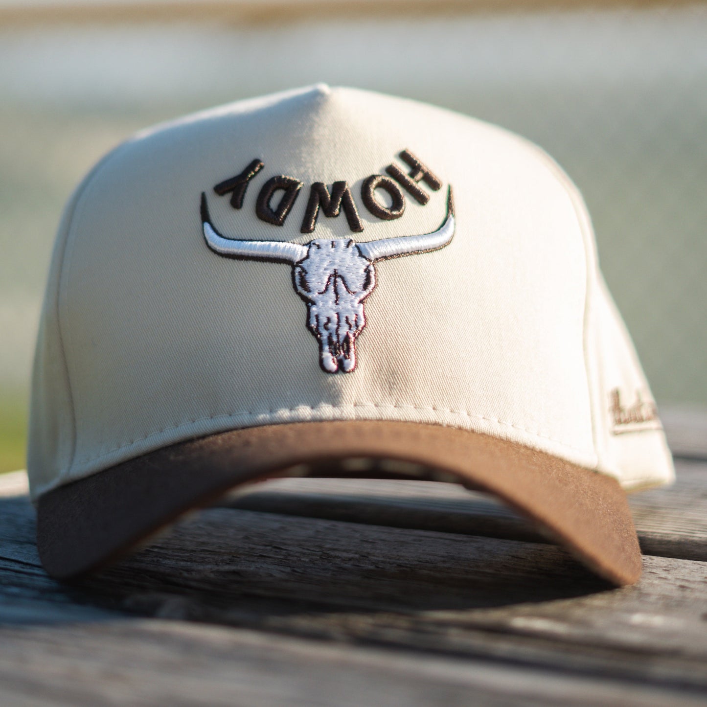 Upside Down Howdy Hat